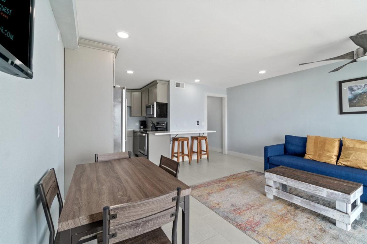 The Summit 1122 Apartment